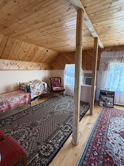 Дача біля озера , новобудова , частковий ремонт