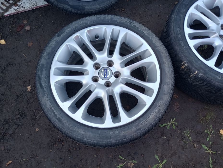 18 5x108 Alufelgi Ford Kuga Edge Mondeo Volvo C30 XC60 XC70 XC90 Felgi