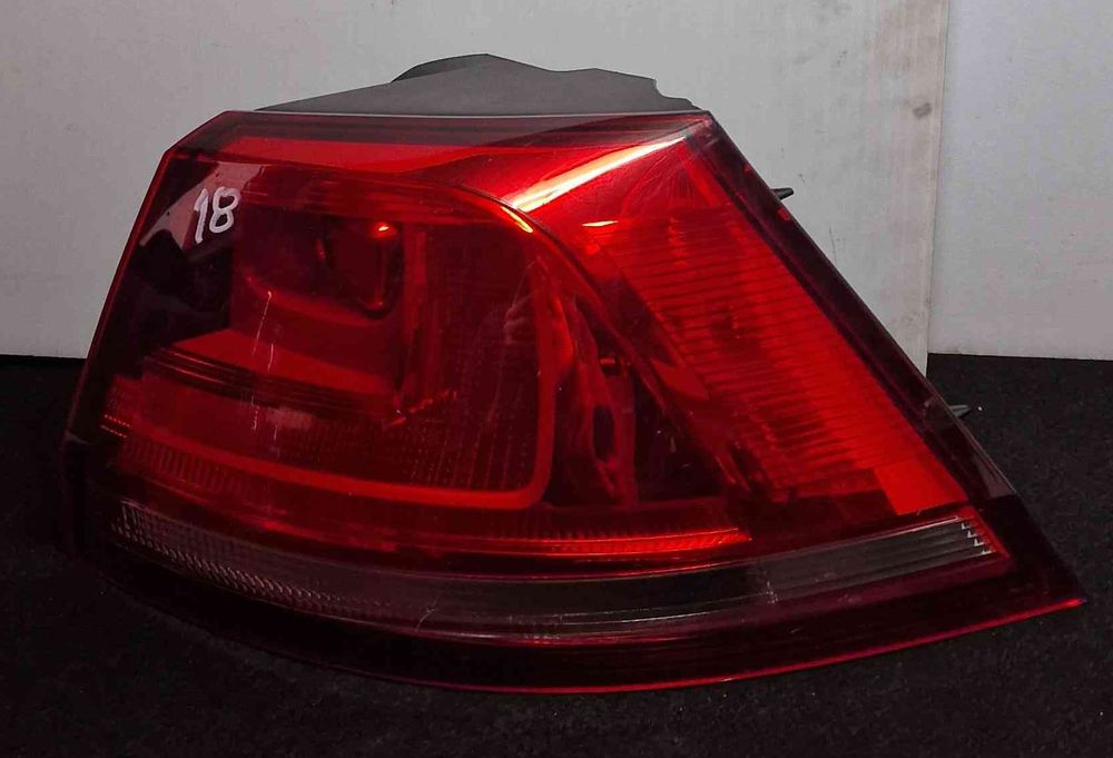 Farolim Direito 5g9945096c - VW GOLF VII