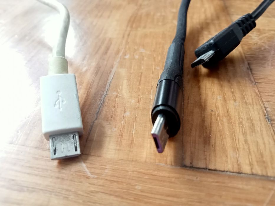 Cabos carregadores para telemóvel