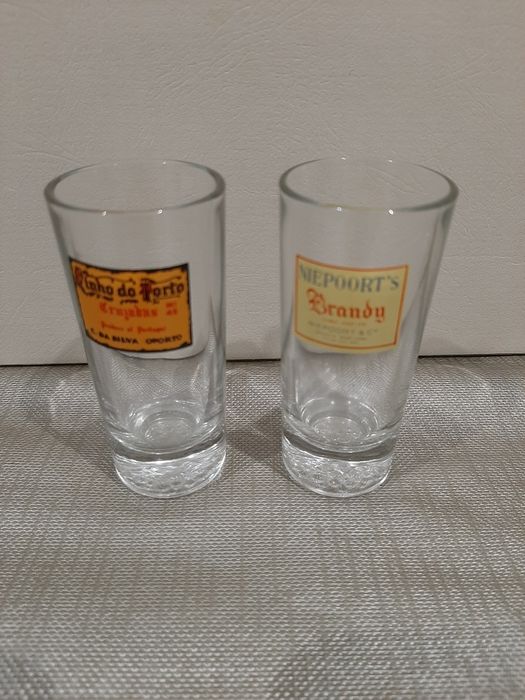 2 Shot Glasses with Engraving64861323922562121
