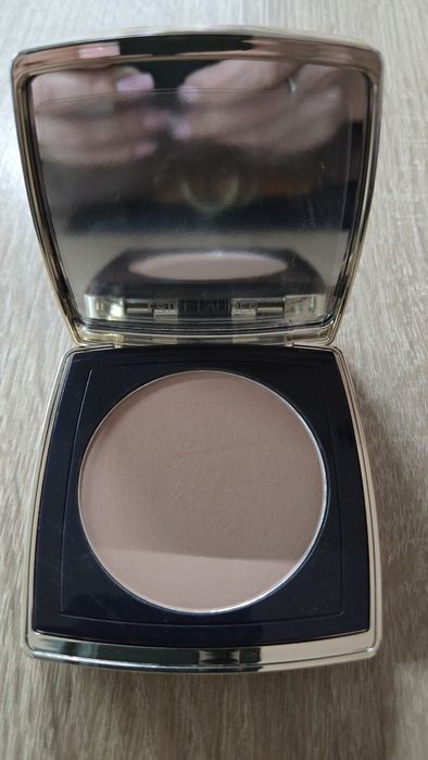 Puder ESTEE LAUDER  Double Wear 2C2 pale almond