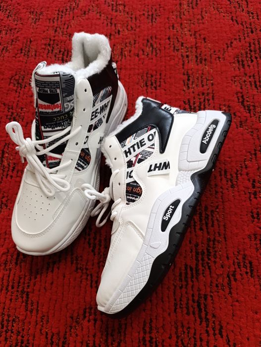 Зимові кросівки чоловічі