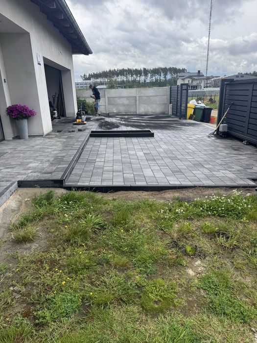 WOLNE TERMINY ukladanie kostki brukowej