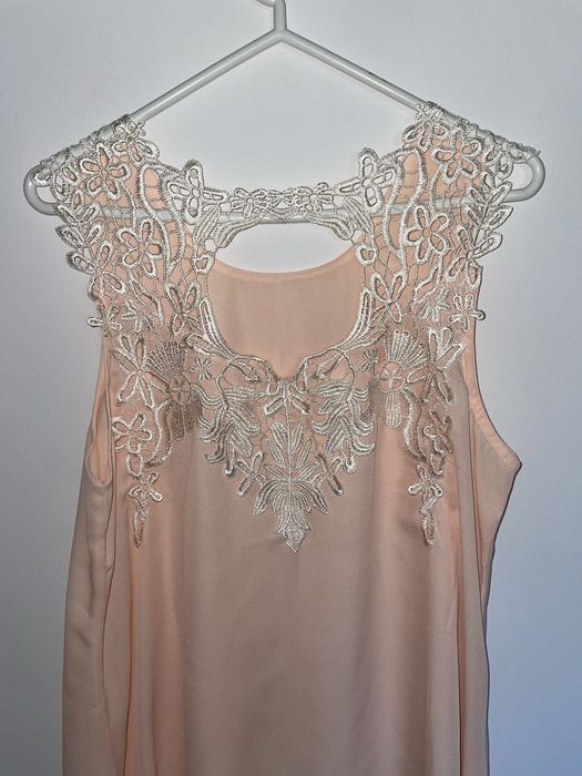 Top rosa com renda