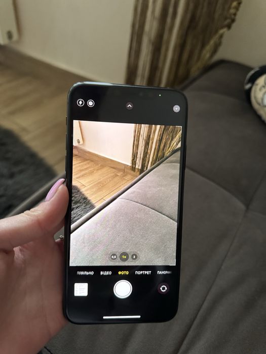 Продам Iphone 11 pro max 64gb