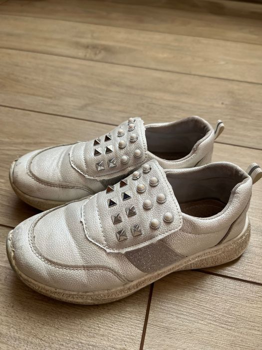 Кросівки дитячі весна