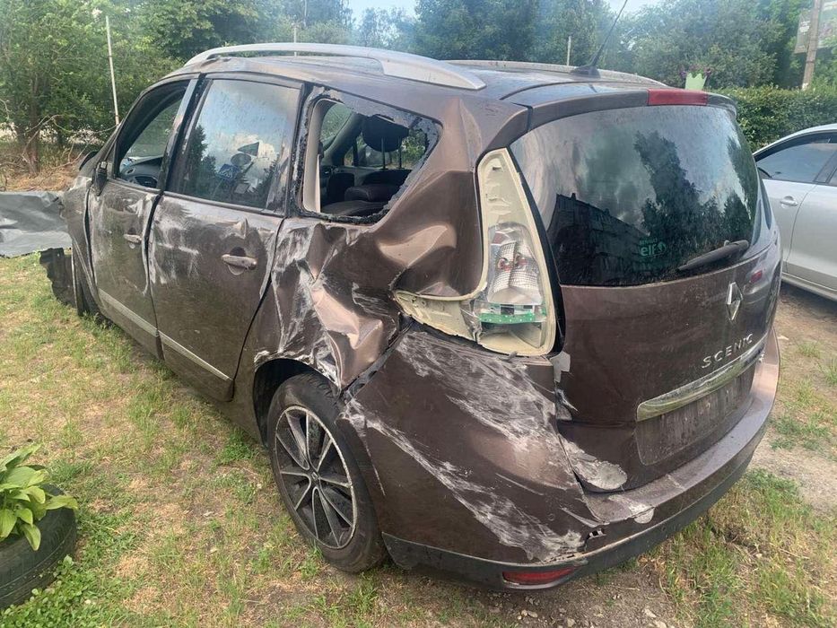 RENAULT Scenic 3. Розбірка.