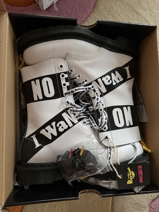 Dr. Martens X Sex Pistols 1490 10-Eye Boot