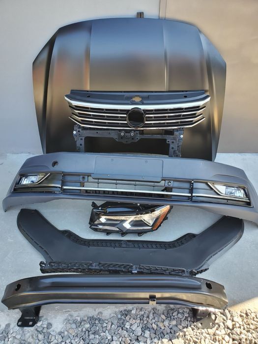 Решетки противотуманных фар ,туманки passat B8 USA