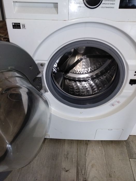 Máquina lavar roupa
