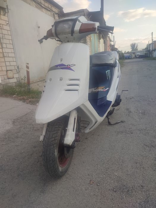 Сузуки адрес продам