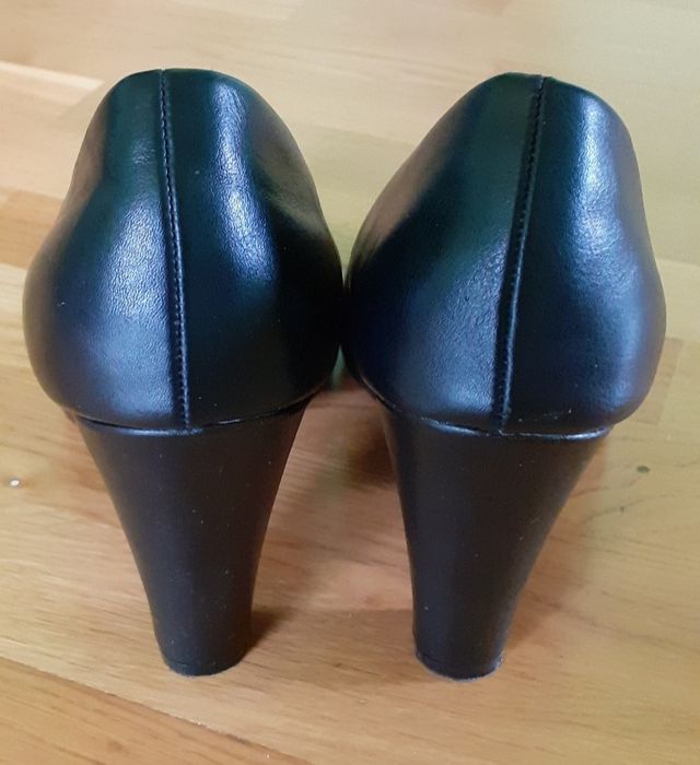 Туфлі чорні ideal shoes 39р.