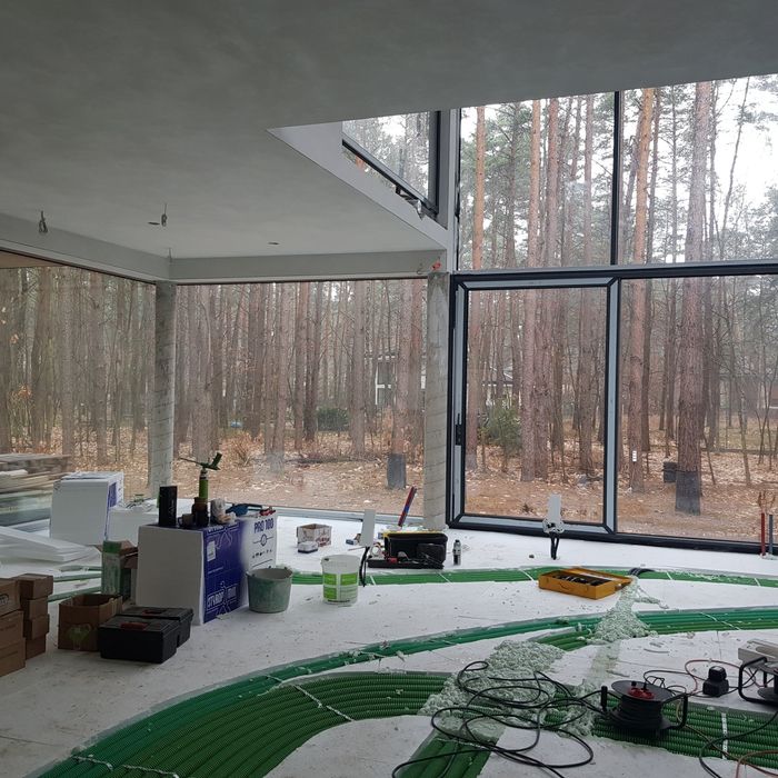 Wylewki posadzki mixokretem, mixokret. Układanie styropianu.STYROBETON