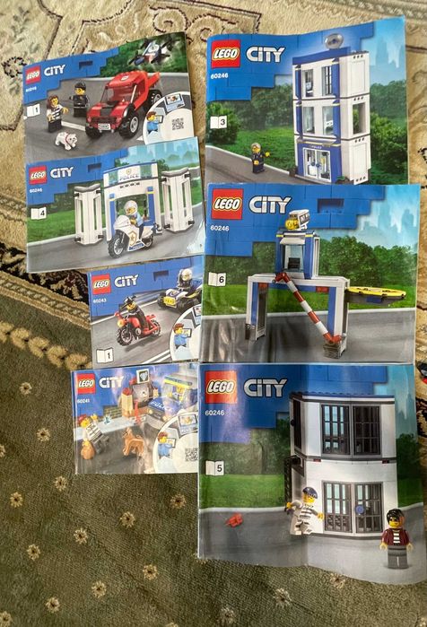 Lego City поліцейська дільниця