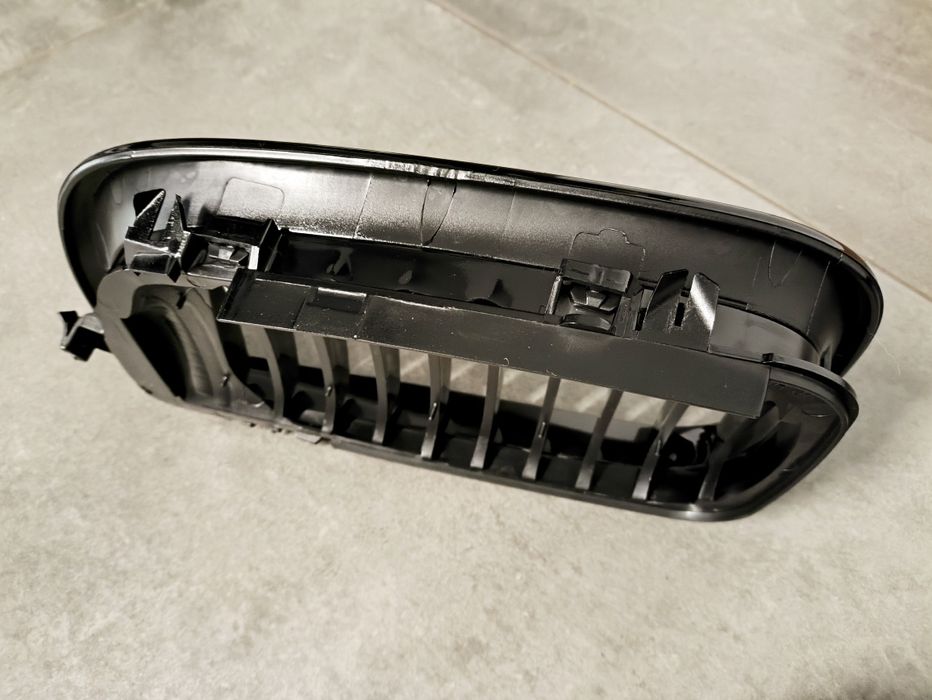 Grill Nerki Atrapa BMW E46 polift czarny połysk