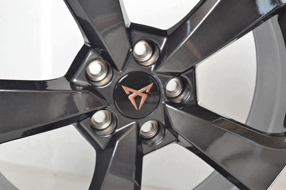 koła zimowe 19 5x112 cupra formentor vredestein nowe