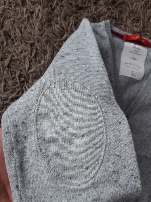 Sweterek Zara rozm. 110