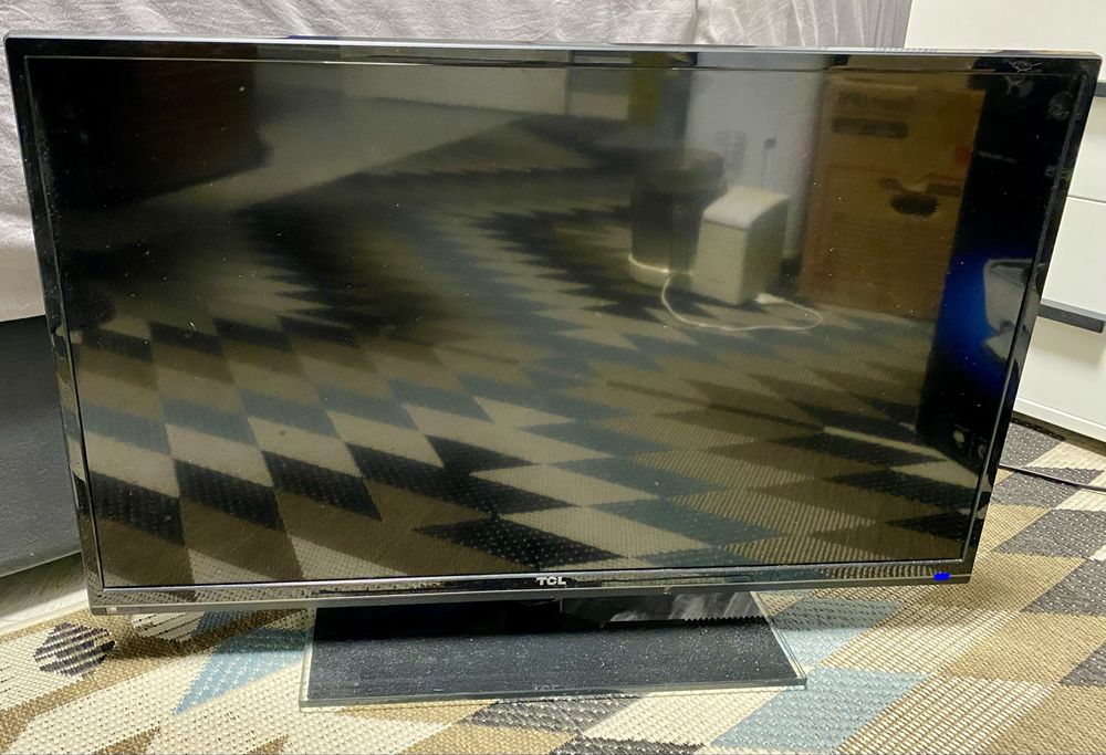 Продам телевизор TCL 32’’