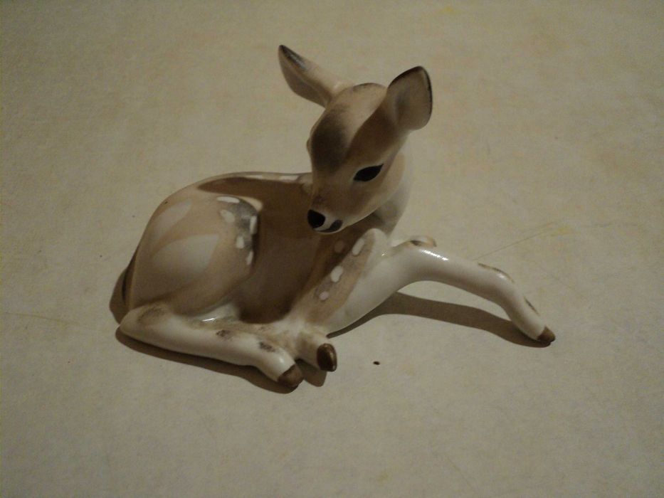 Фигурка Олененок фарфор ДФЗ Made in USSR.