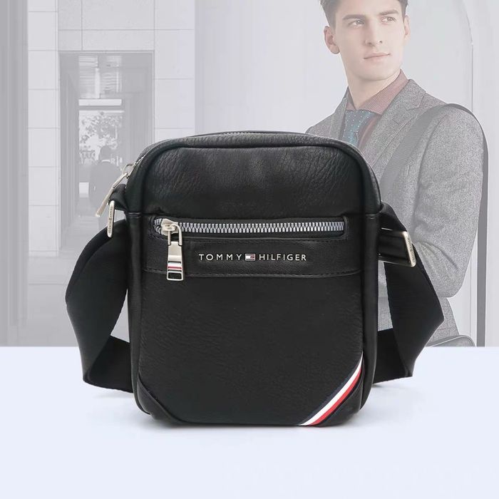 Чоловіча сумка Tommy Hilfiger / Месенджер Томмі Хілфігер через плече барсетка томи хилфигер мужская с бирками Оригінал