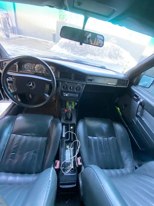 Продам Мерседес w201 (1986)