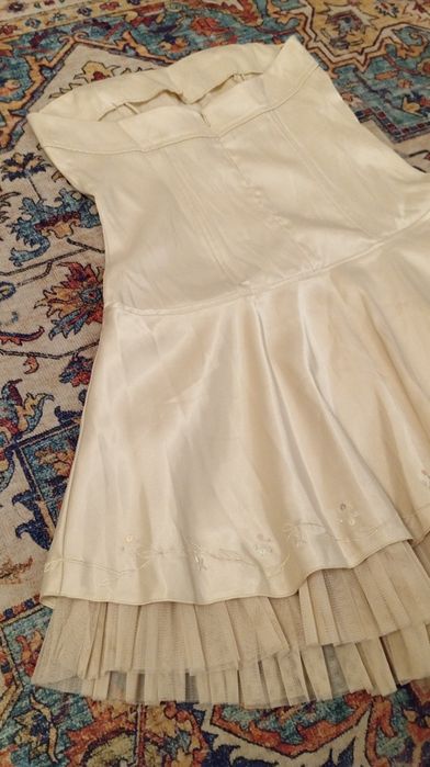 Nowa Ecru sukienka bez ramiączek z fiszbinami na wesele r. 40 New Look