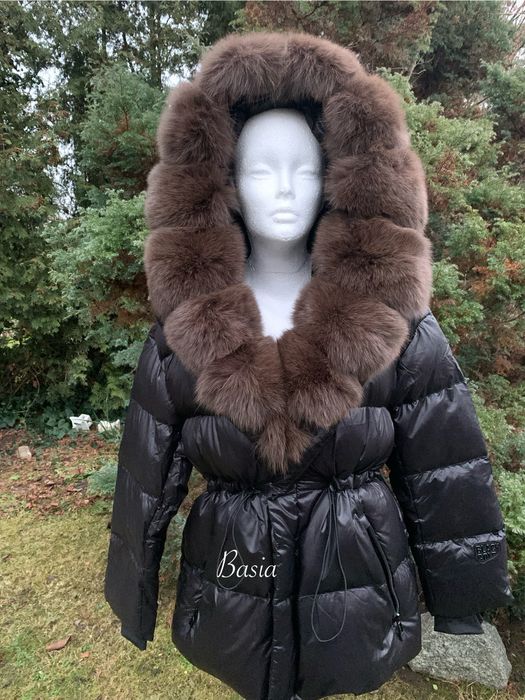 Kurtka puchowa z lisem naturalnym