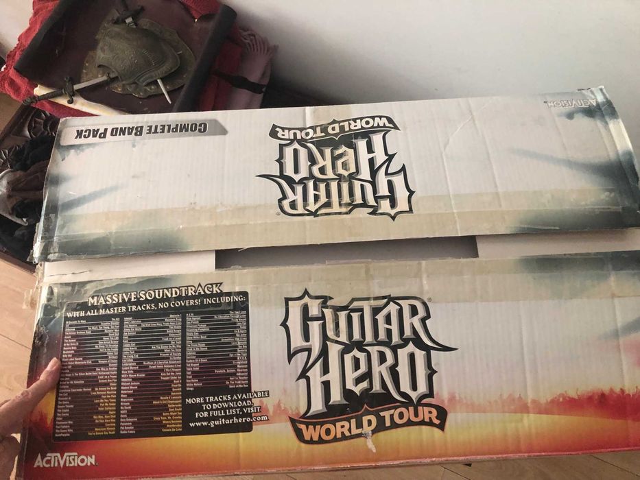 Kit Completo Guitar Hero World Tour Wii - Guitarra + Bateria + Microfone - Caixa Original