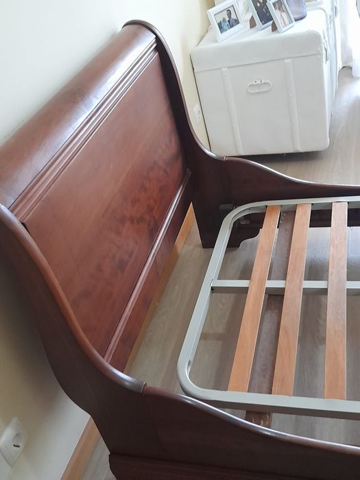 Cama Solteiro Cerejeira