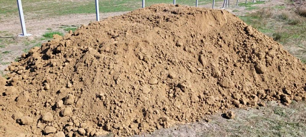 Ziemia na podniesienie terenu 400 zł za 20 ton Czarna