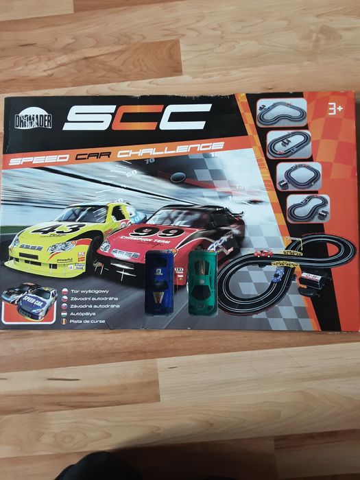 [Prezent DZIEŃ DZIECKA]Tor wyścigowy z autami Dromader, nie Carrera GO