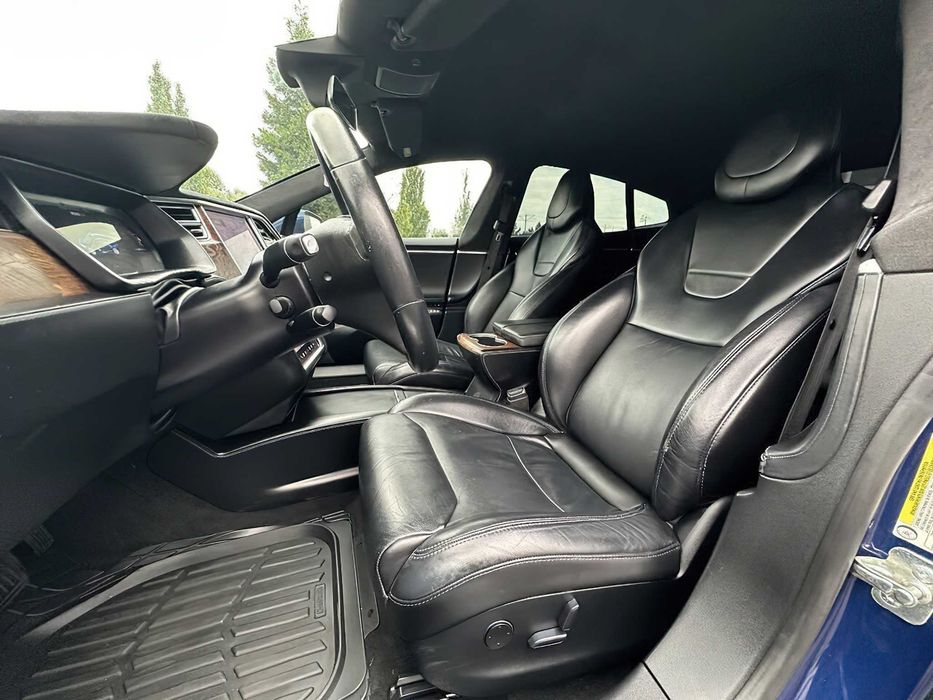 Tesla Model S P100D      2016