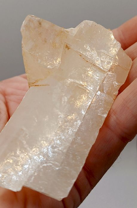 Kalcyt Czatkowice kamień minerał piękny połysk