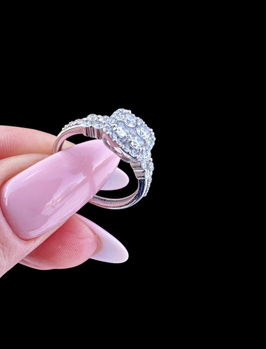 Красива Золота каблучка з природими діамантами,17.5 розмір,1.0 ct.,4/5