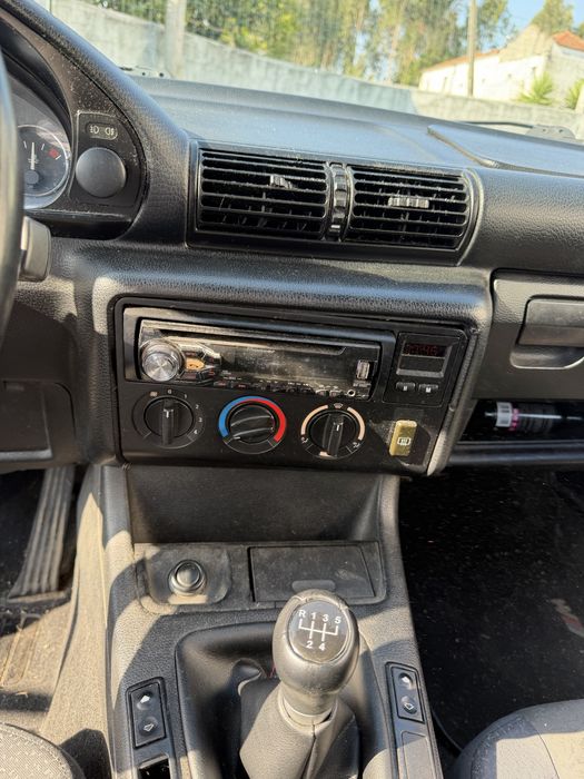 BMW 318TDS Compact