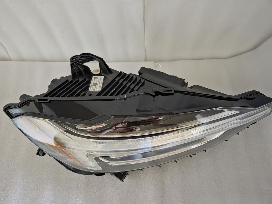 Фара права Volvo XC60 2018-2022 Full Led USA