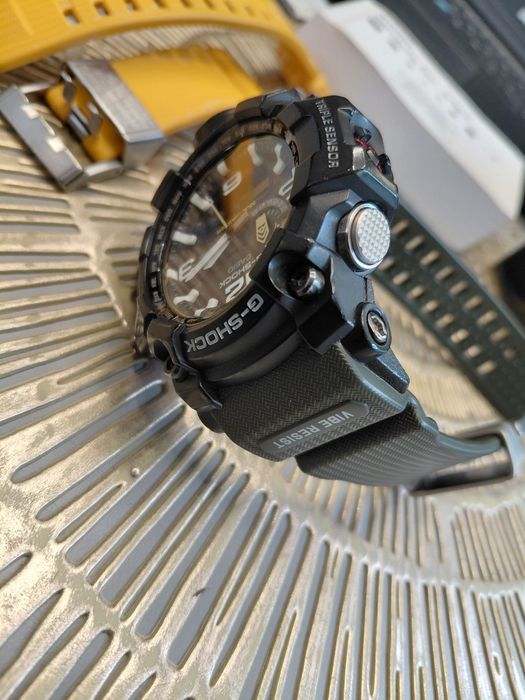Casio gwg1000 zielony i zolty pasek