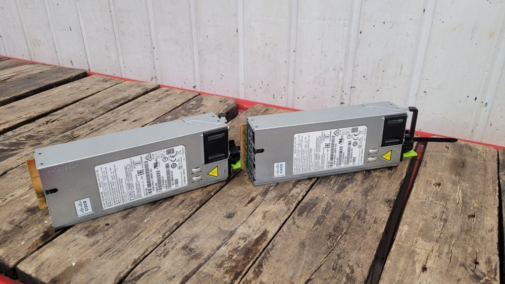 Серверный блок питания "CISCO"