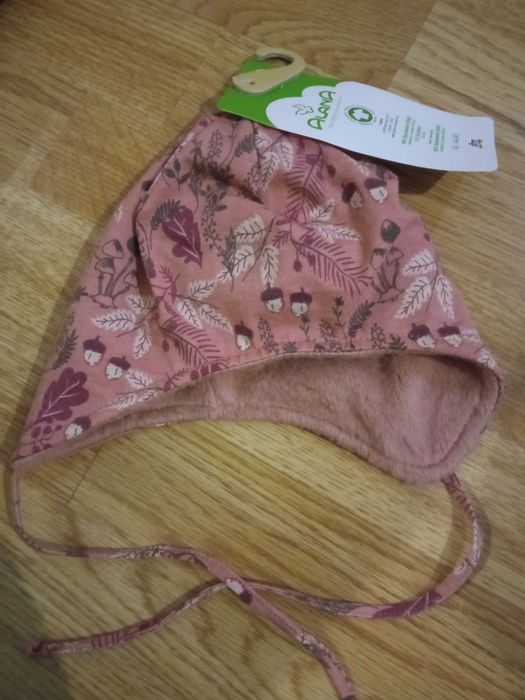 Шапочка демісезонна для дівчинки