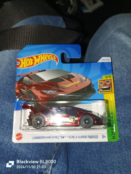 Vendo carrinho da hot wheels raro