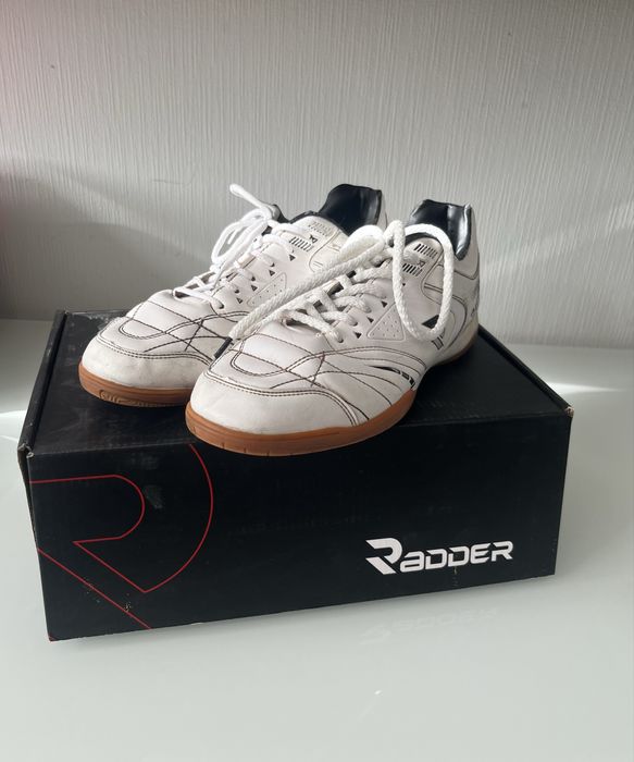 Футзалки, для паркета з коробкую