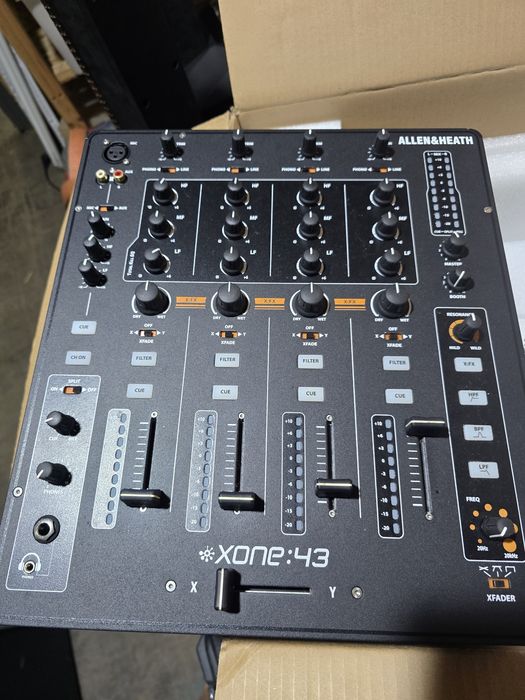 Allen & Heath Xone 43