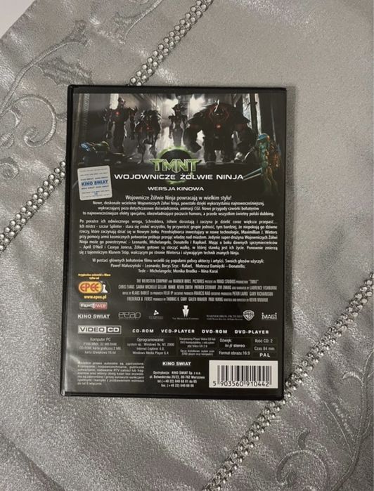 Wojownicze żółwie ninja film na dvd kino świat kultowe i