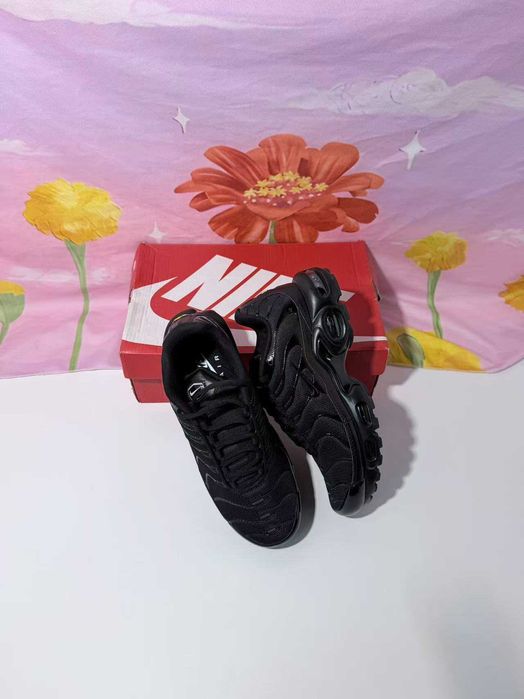 Air Max TN Plus Black R.40