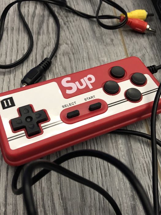 Ігрова консоль Sup game box на 400 ігор