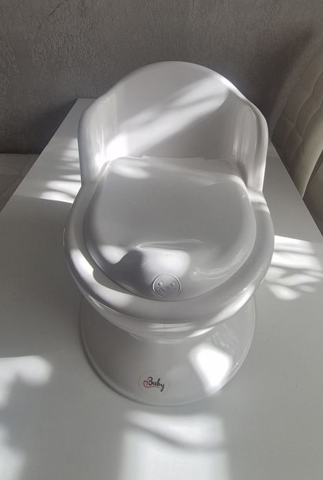 Nocnik kibelek toaleta