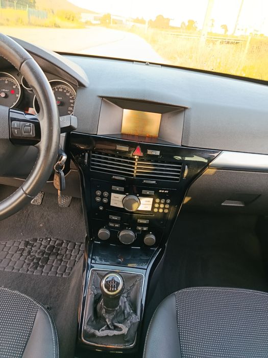 Opel astra caravan 125 cv