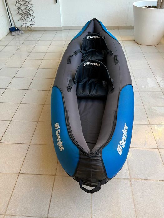 Canoa Sevylor Sirocco com acessórios