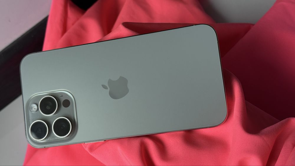 Iphone 15 Pro Max На запчастини!